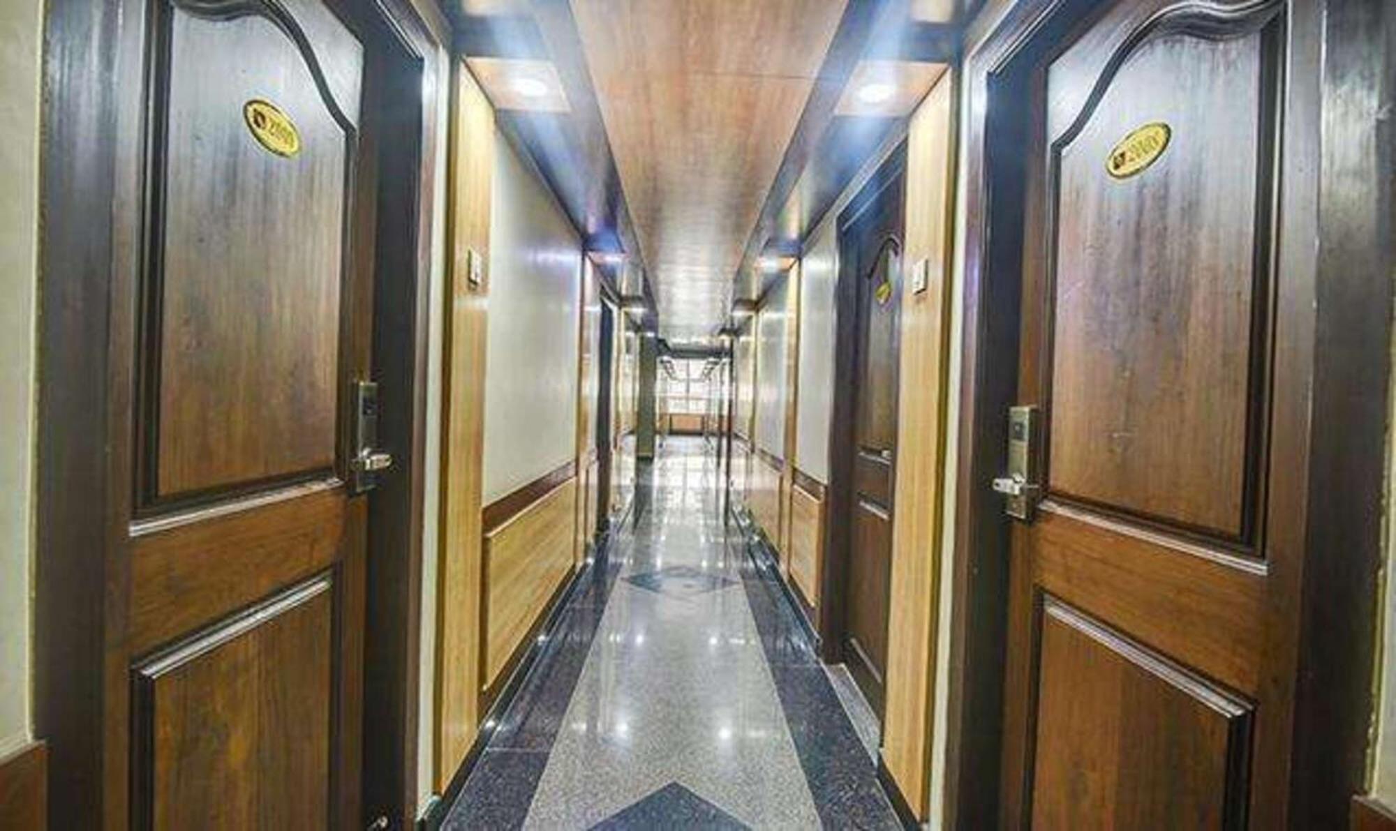 Fabhotel Chennai Palace - Nr Parry'S Corner Екстер'єр фото